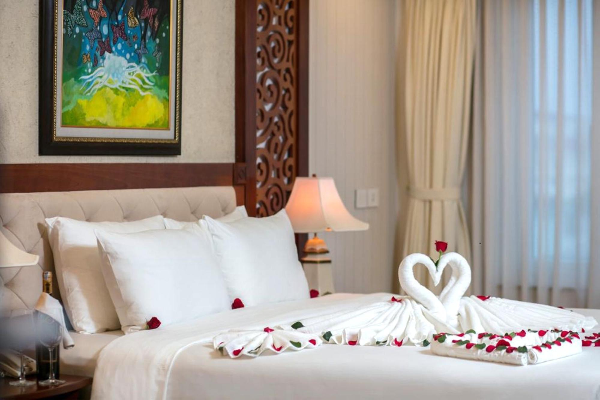 Thien Thai Hotel & Spa Hanoi Bagian luar foto